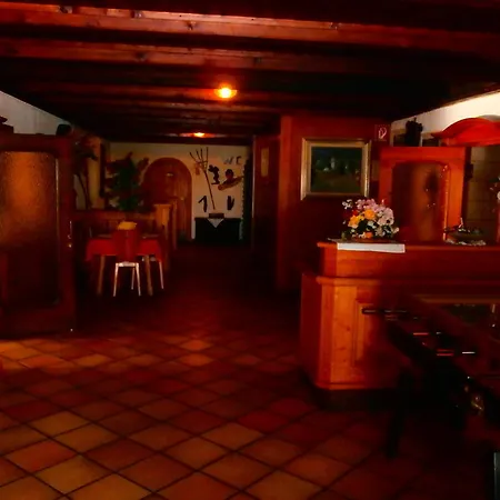 Zum Loewen Penzion 3*